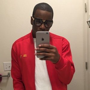 Meet your Posher, Shahlyn