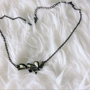F21 three little birds 🕊 necklace