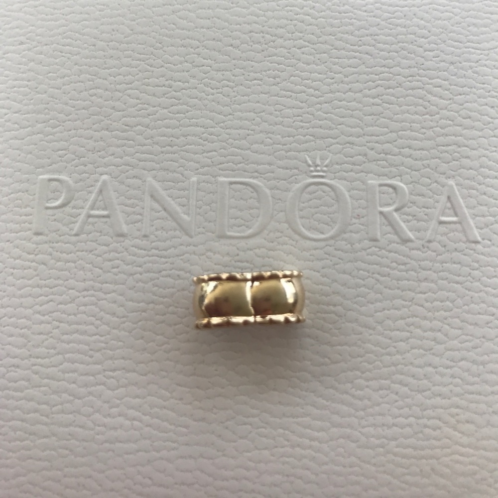 Authentic "Beveled" 14k Pandora Clip