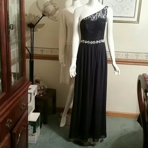 David's bridal spec occ gown. Size 2. Navy blue.
