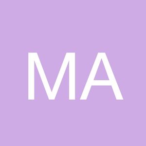Meet your Posher, Mia