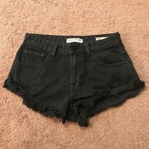 High wastes jean shorts from Pacsun