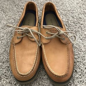 Men's Light Brown Sperry Topsiders. Size 10.