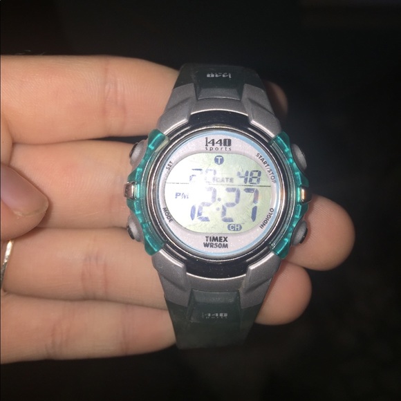 Timex watch - Picture 1 of 2