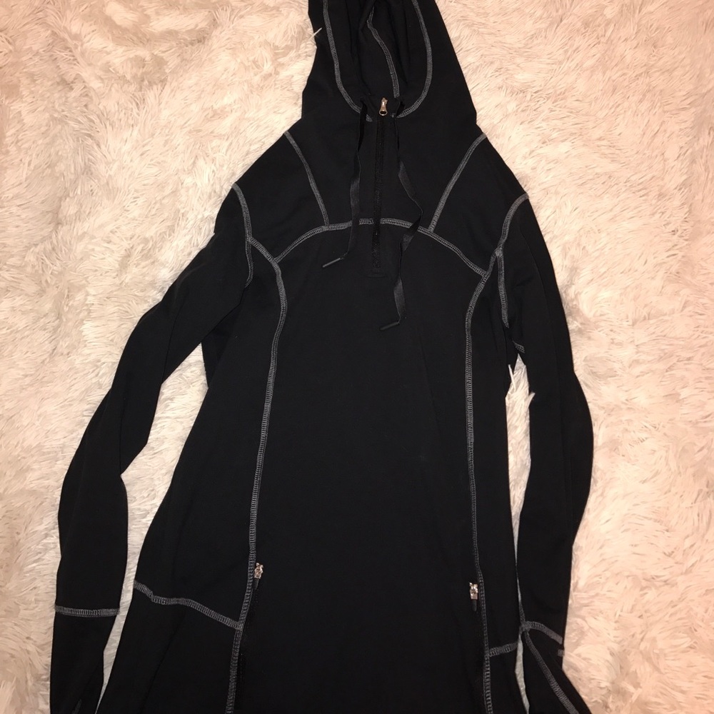 Black Kirkland brand tight workout sweater