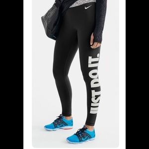Nike Pro Dri-FIT Mezzo stretch-jersey leggings