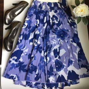 🎉HP🎉NWOT Flower A-Line Circle Skirt