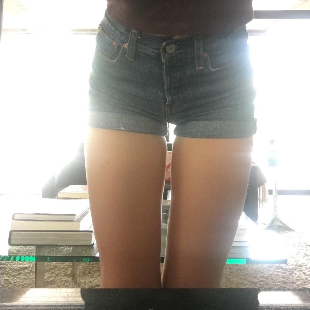 LEVIS SHORTS - Picture 7 of 8