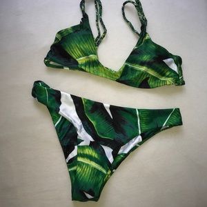 Leaf Pattern Bikini🌿