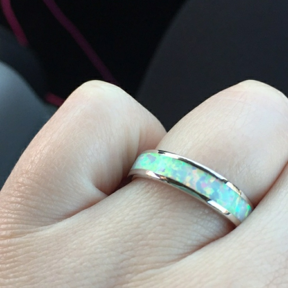925 Opal Band Set In Sterling Silver