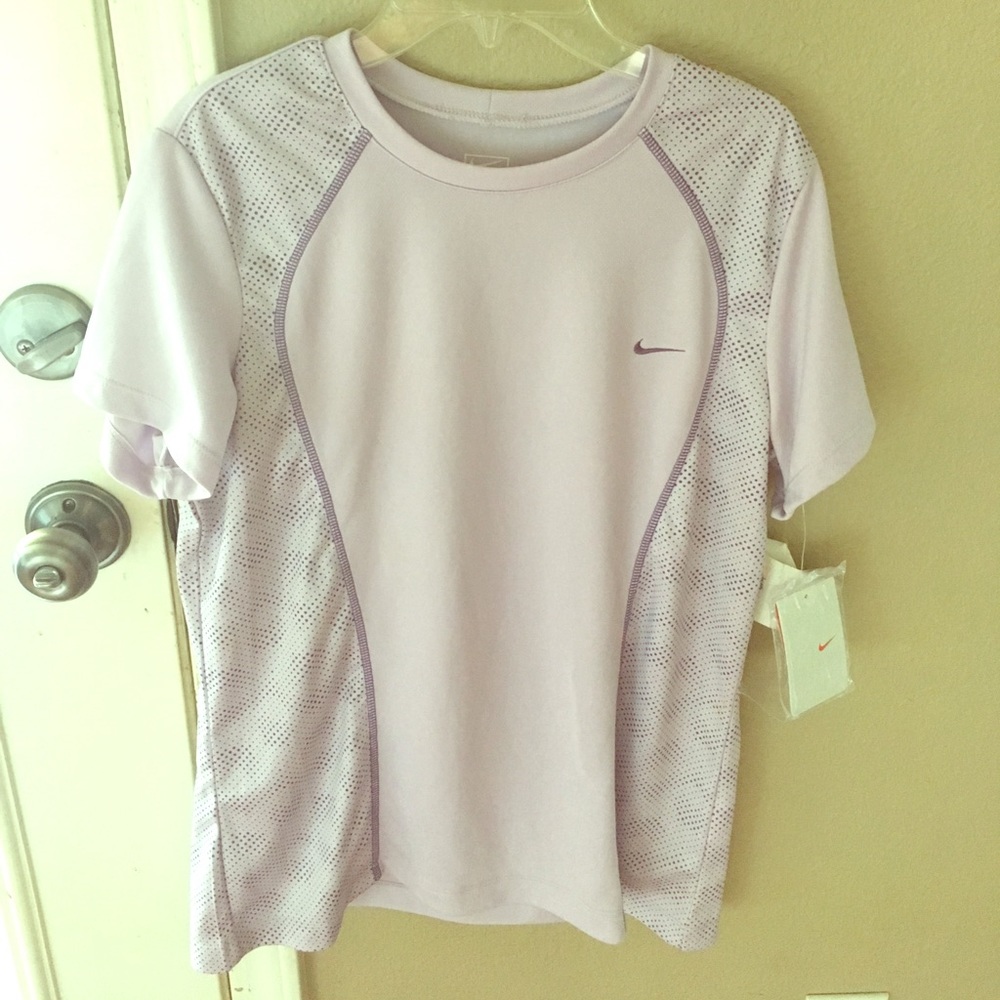 Nike workout top!❤️