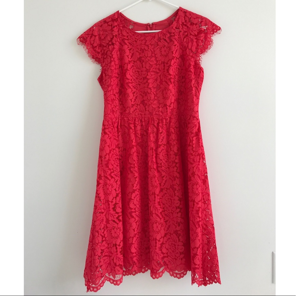 Jessica Simpson Cap Sleeve Lace Dress
