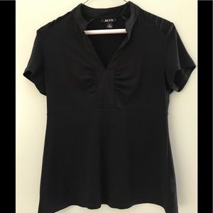 Black empire-waisted top.