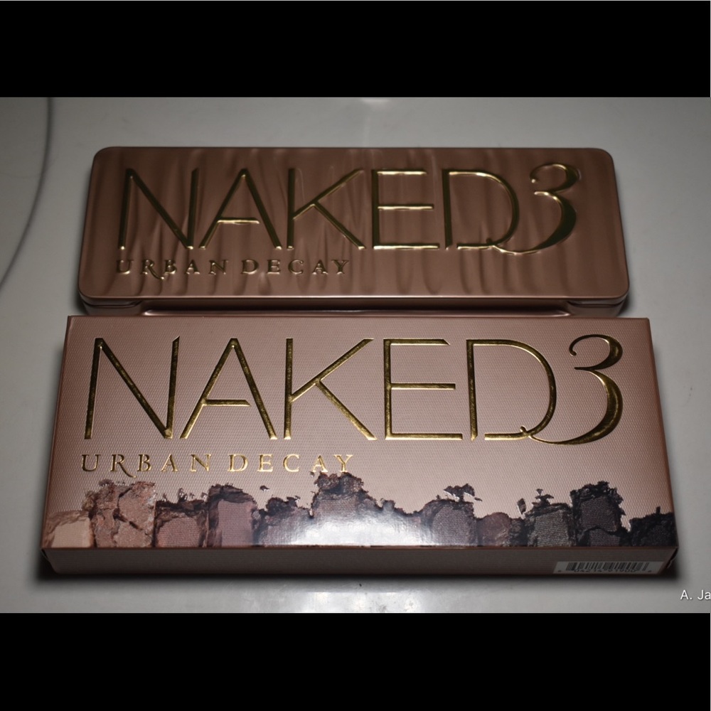 Urban Decay Naked 3 Eyeshadow Palette