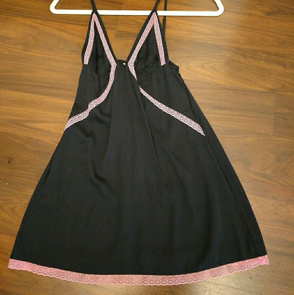 Victoria's Secret Black & Pink Silk Babydoll XS