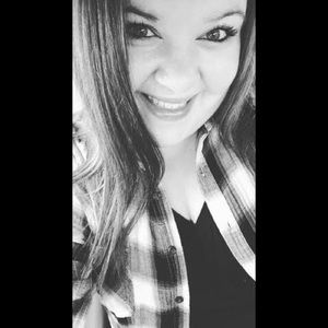 Meet your Posher, Paige