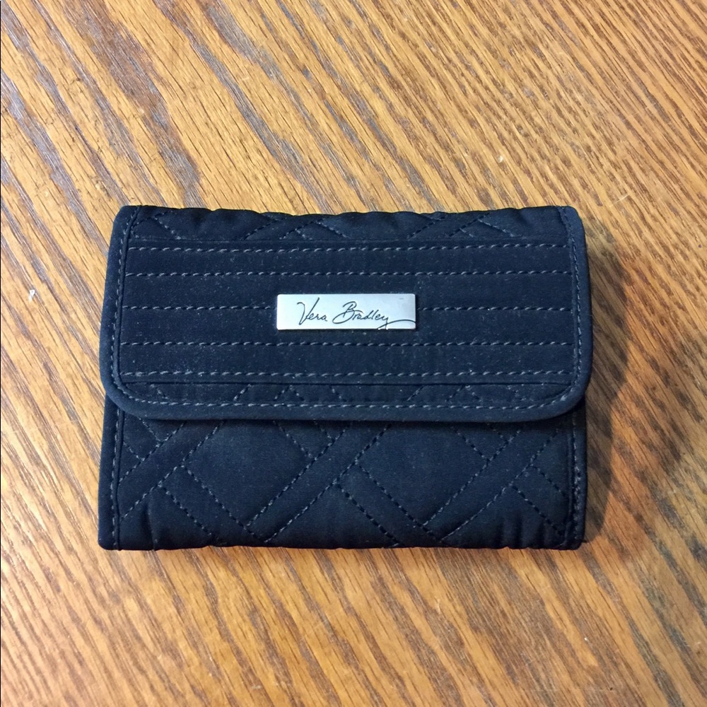 Vera Bradley wallet  ❌ SOLD ❌