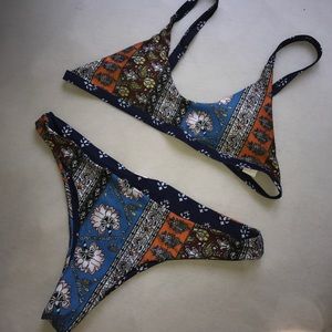Cute Reversable Bikini🌻