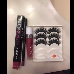 Make up bundle