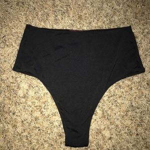 Victoria Secret High Waist Cheeky Bottoms Small