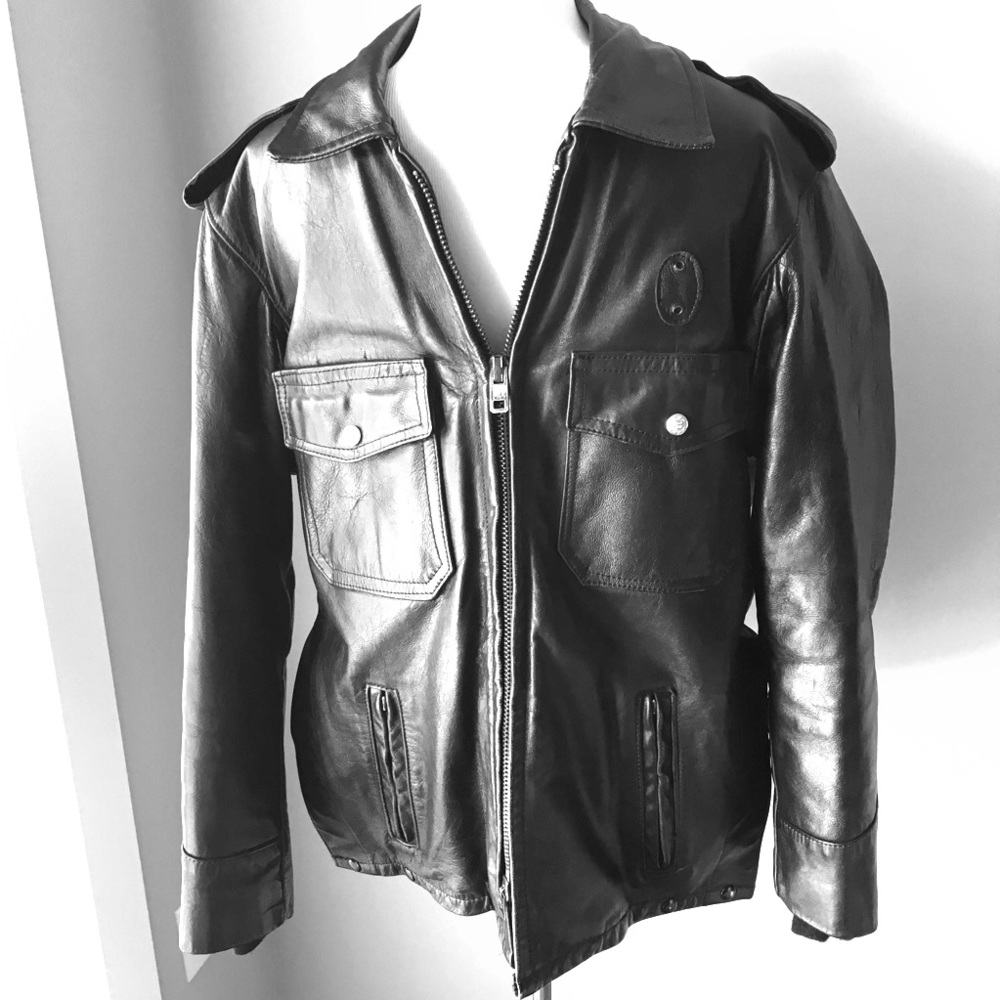 VINTAGE COP LEATHER JACKET.