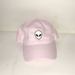 Light pink alien dad cap👽