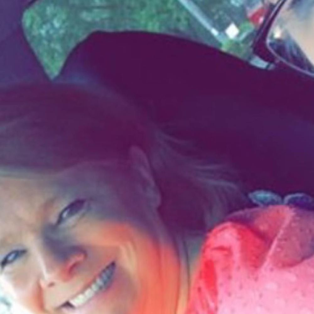 Meet your Posher, Sandy