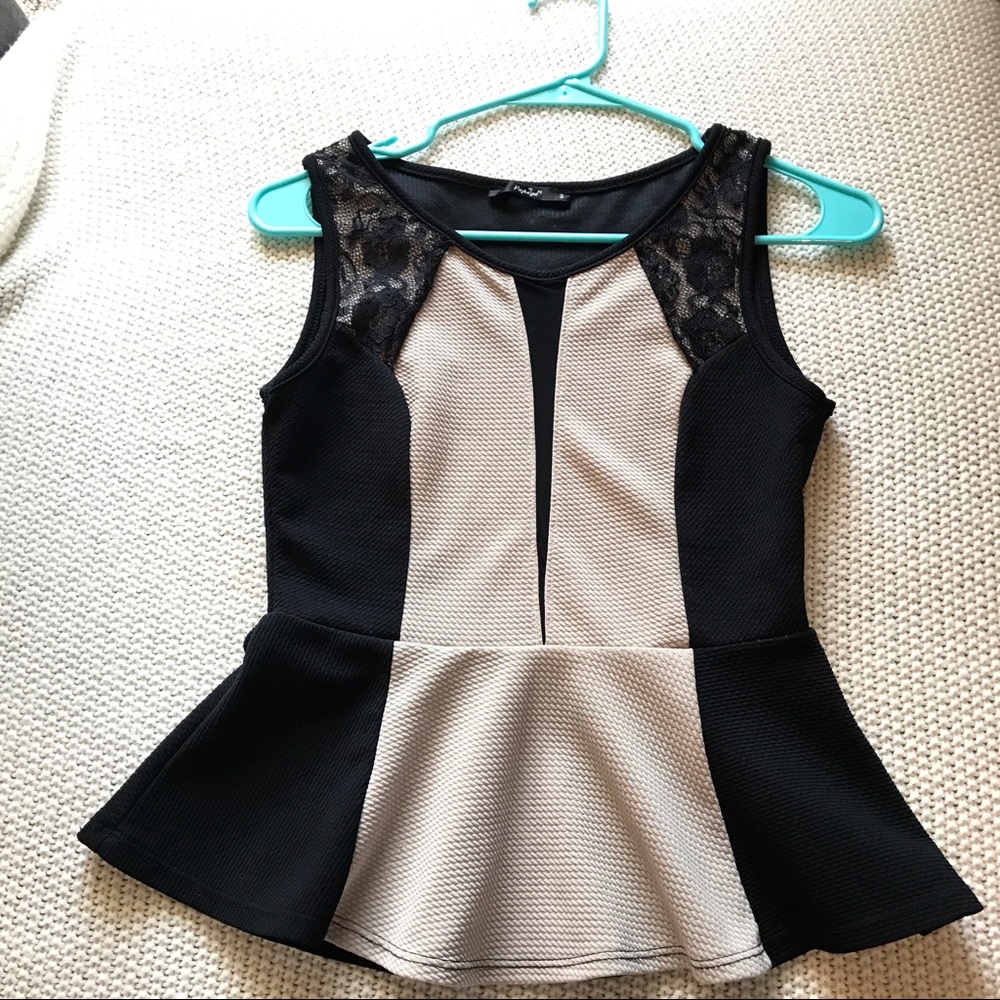 🌸Host Pick🌸 Black and Ivory PEPLUM sheer & lace