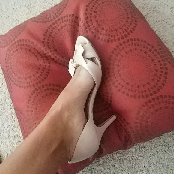 Shoes - Picture 6 of 6