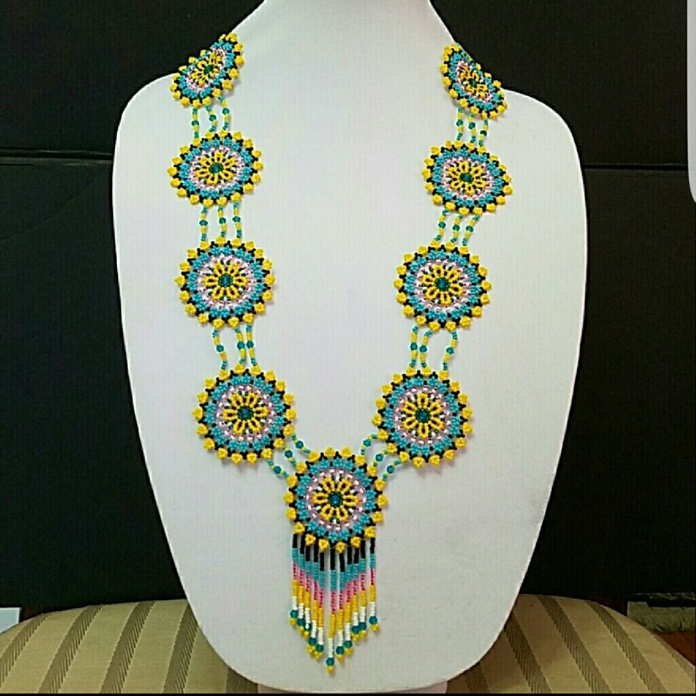 Handmade flower bead necklace