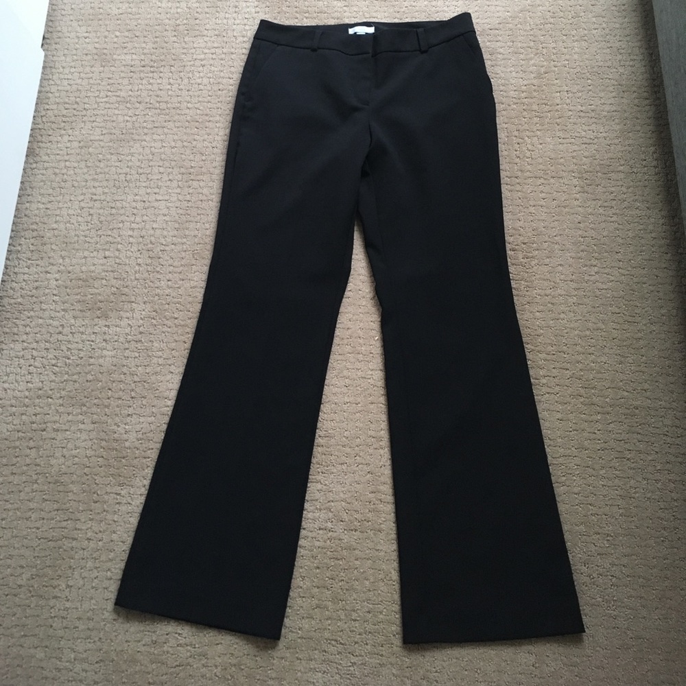 New York and Co black dress pants. Flair leg size8