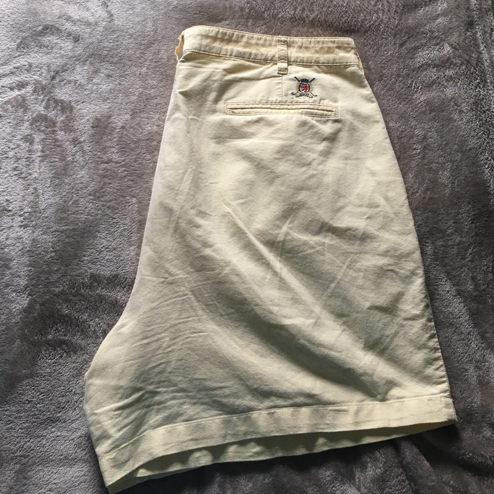 Vintage Tommy Hilfiger Shorts!