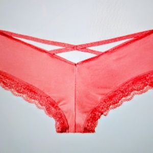 New!!! Victorias Secret Strappy Cheeky Panty