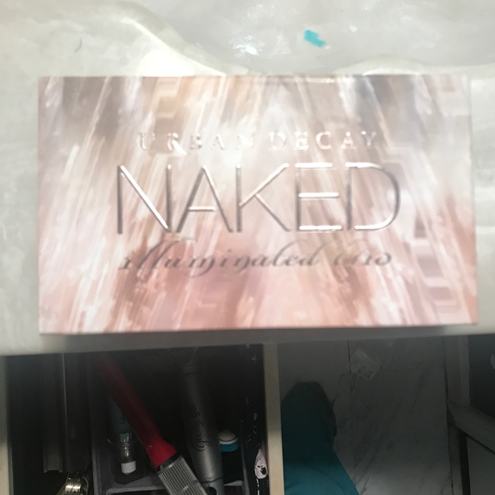 Urban decay Highlight