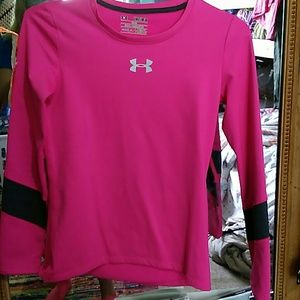 Pink under armour shirt