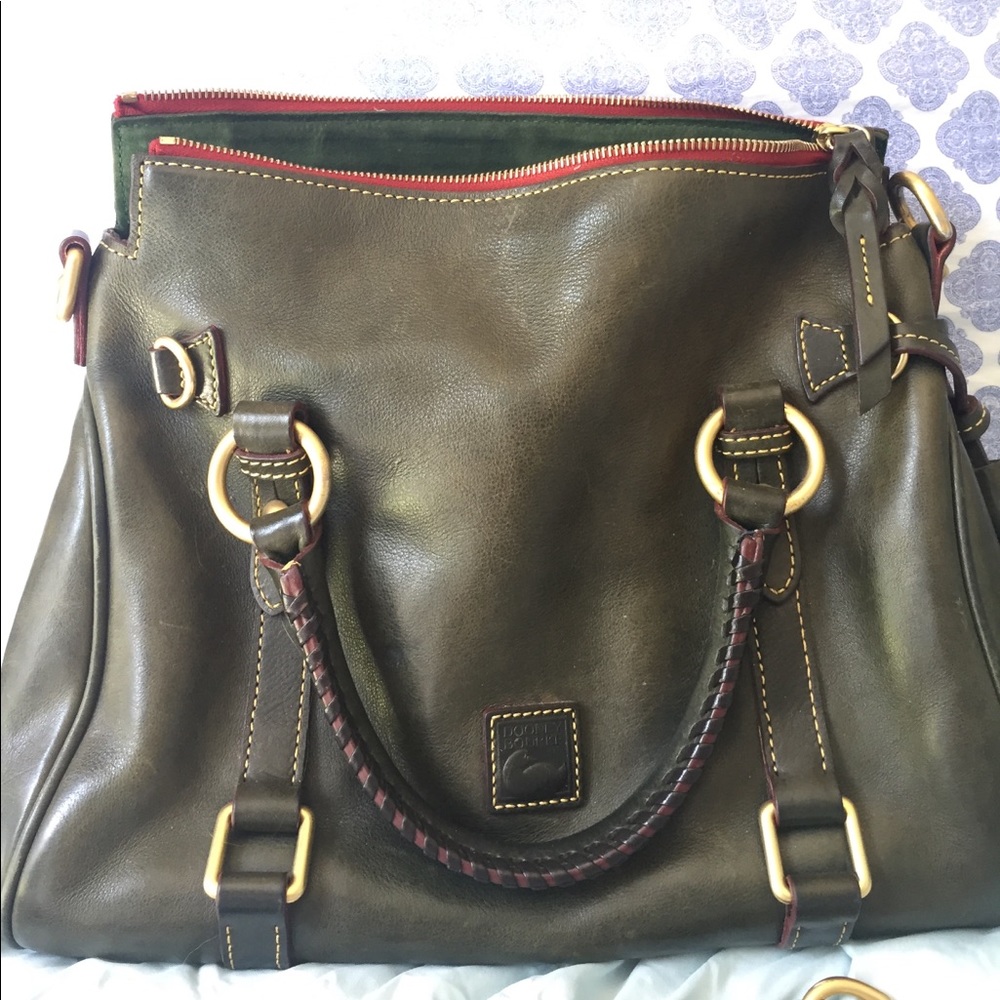 Dooney & Bourke