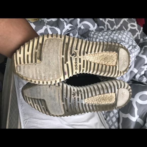 Dove Yeezys - Picture 3 of 5