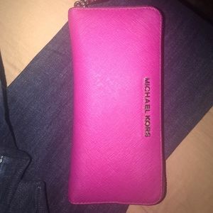Micheal Kors Wallet