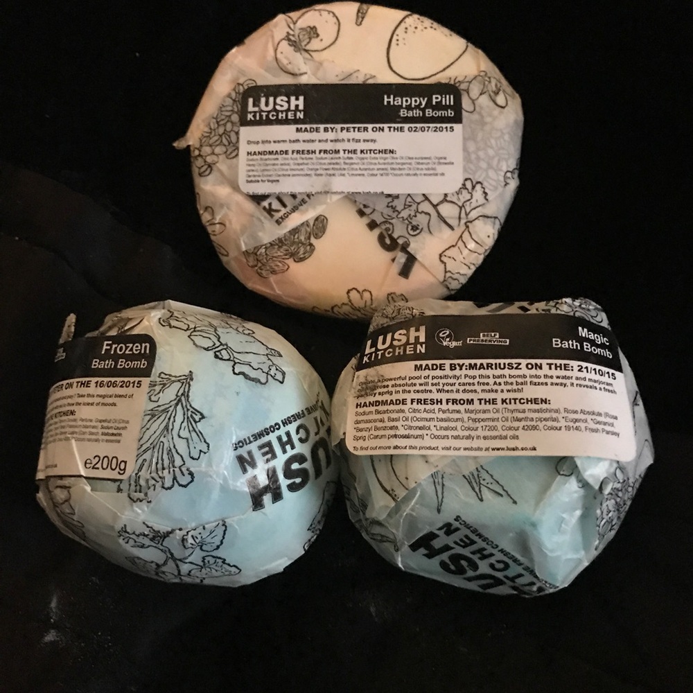 3 Lush Bath Bombs, Magic, Happy Pill & Frozen