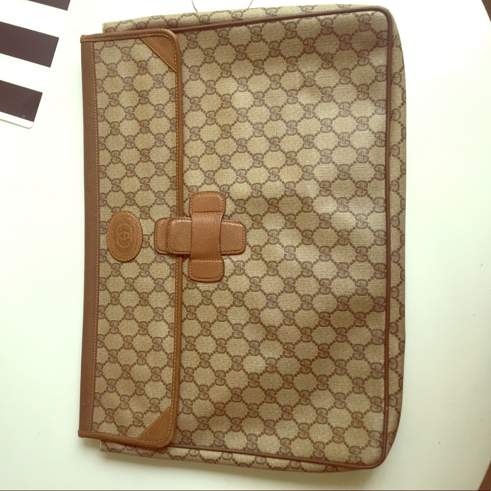 Original classic Gucci clutch