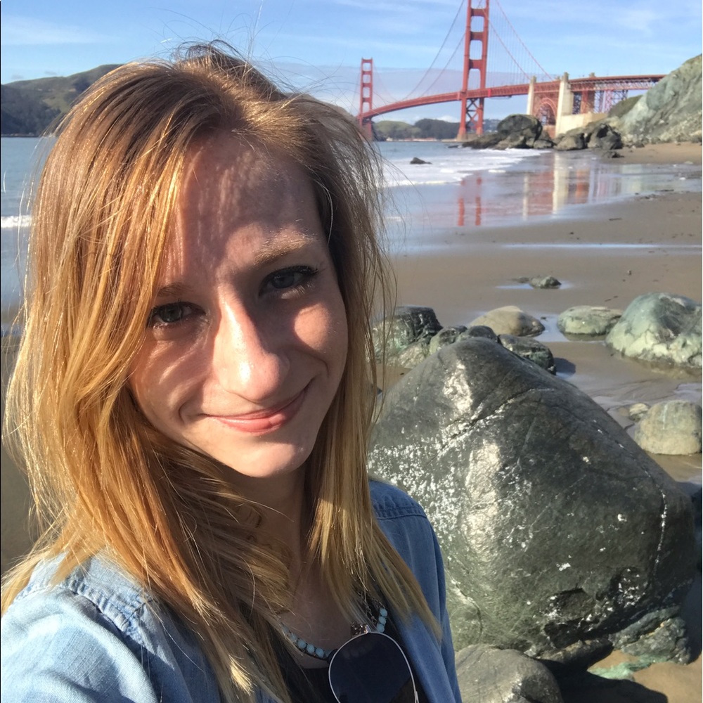 Meet your Posher, Katelyn