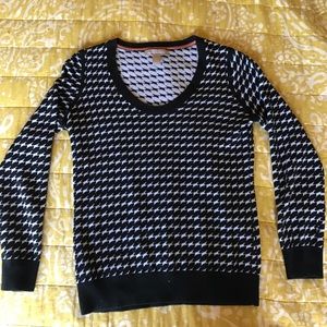 Long sleeved Banana Republic sweater