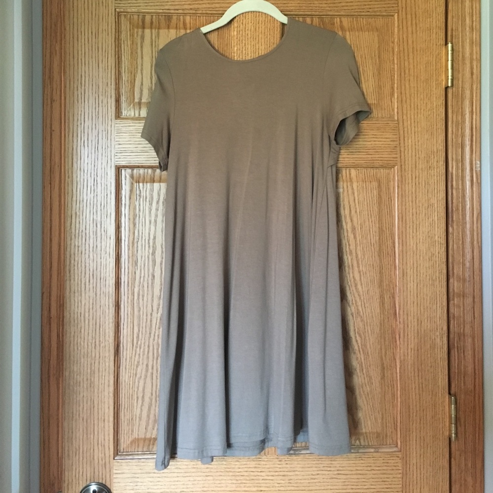 Cute open back dress