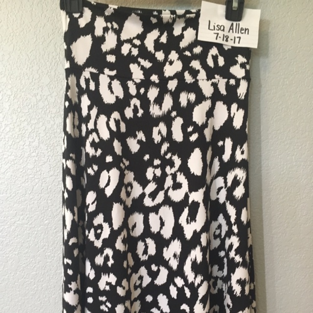 LuLaRoe Azure Skirt XS