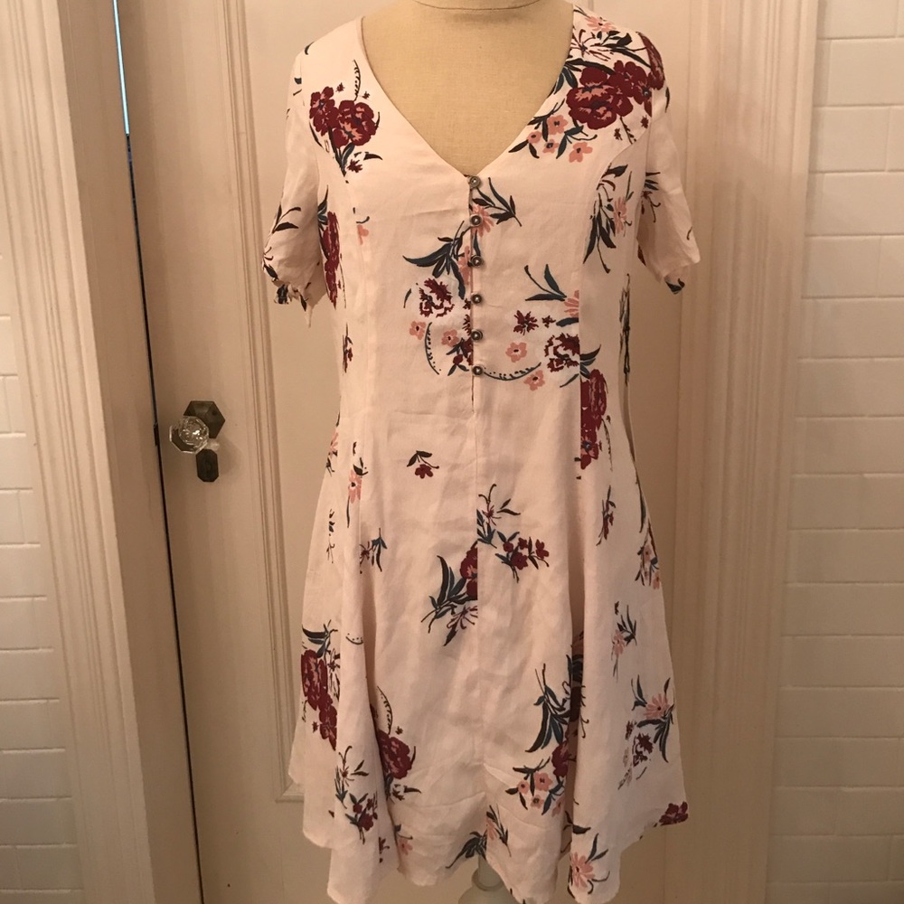 NWT ASTR light pink floral sundress