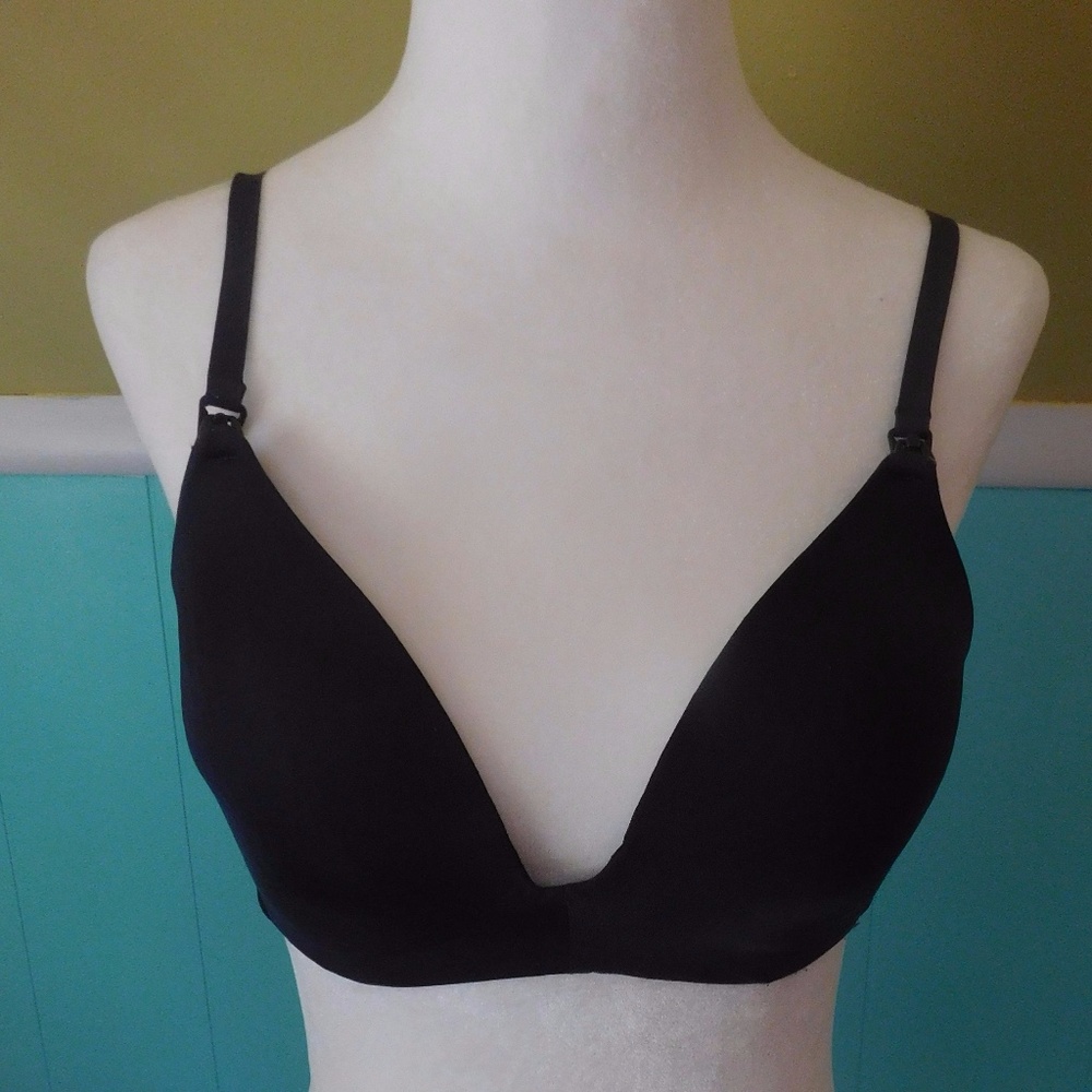 Gilligan & O'Malley Nursing Bra GUC 36B