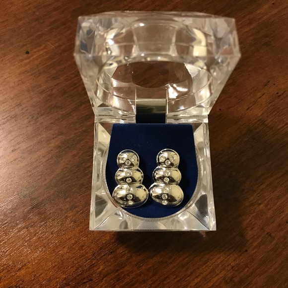 Hip Hop Iced Out Bling Snowman Stud Earring - Picture 2 of 3