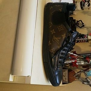 Louis Vuitton size 10.5 in US Shoes