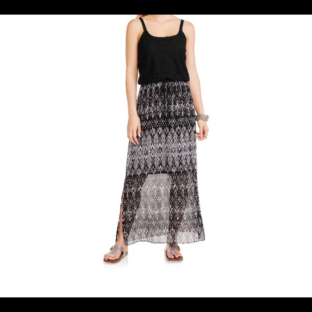 NWT Faded Glory Maxi Dress
