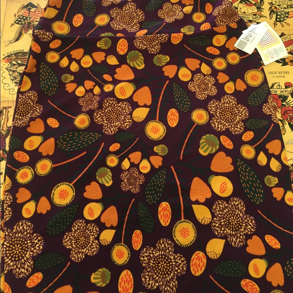 LuLaRoe Cassie
